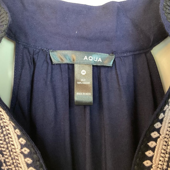 NWT Aqua Bloomingdale’s Embroidered Sleeveless Shift Dress - Navy - M - Picture 6 of 7